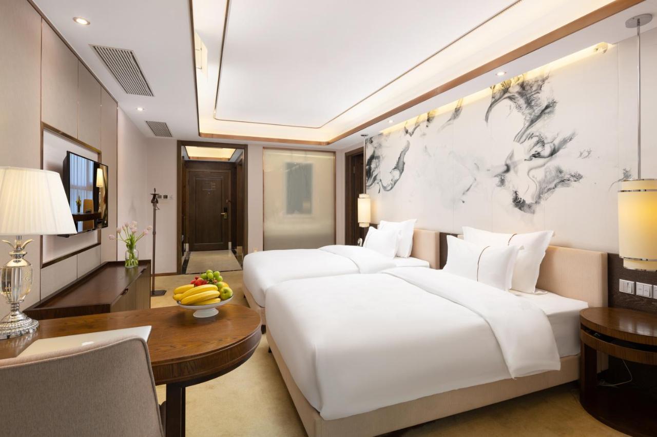 Shenzhen Bay Hisoar Hotel Exterior photo