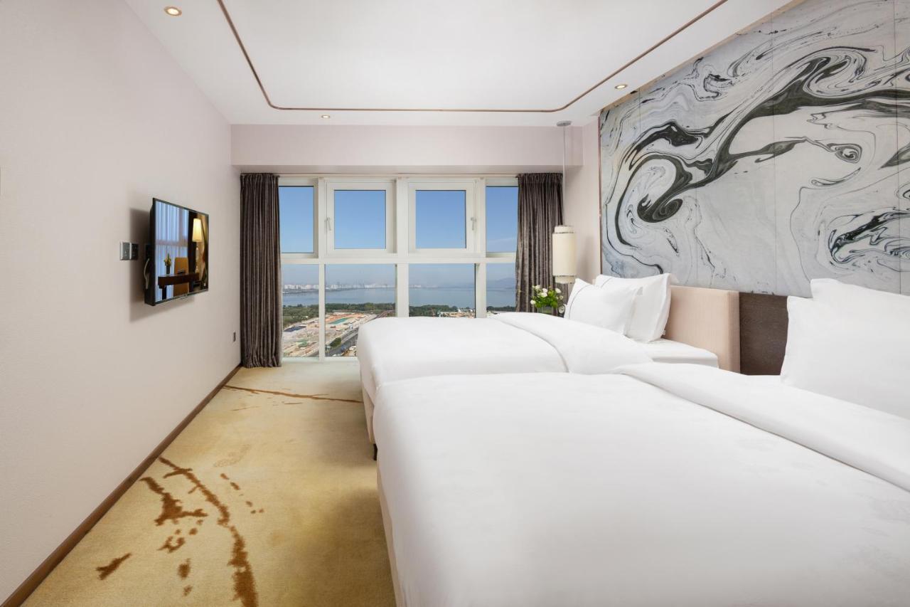 Shenzhen Bay Hisoar Hotel Exterior photo