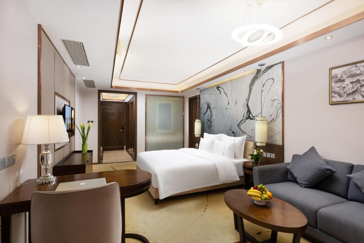 Shenzhen Bay Hisoar Hotel Exterior photo